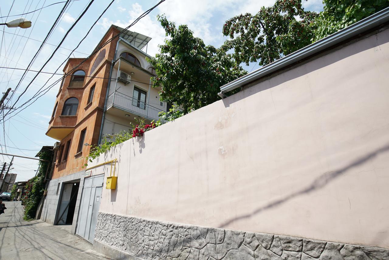 Nice House In The Heart Of The City يريفان المظهر الخارجي الصورة