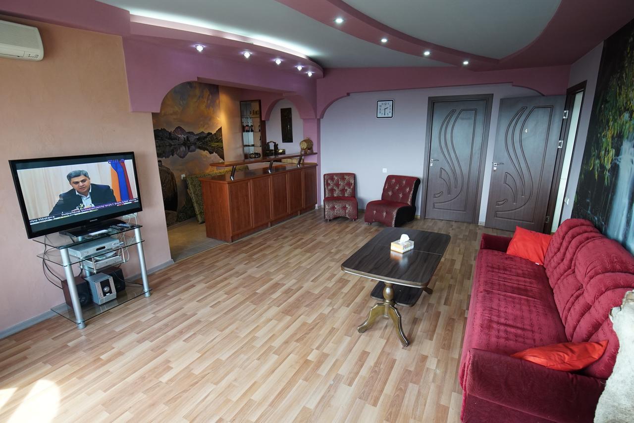 Nice House In The Heart Of The City يريفان المظهر الخارجي الصورة